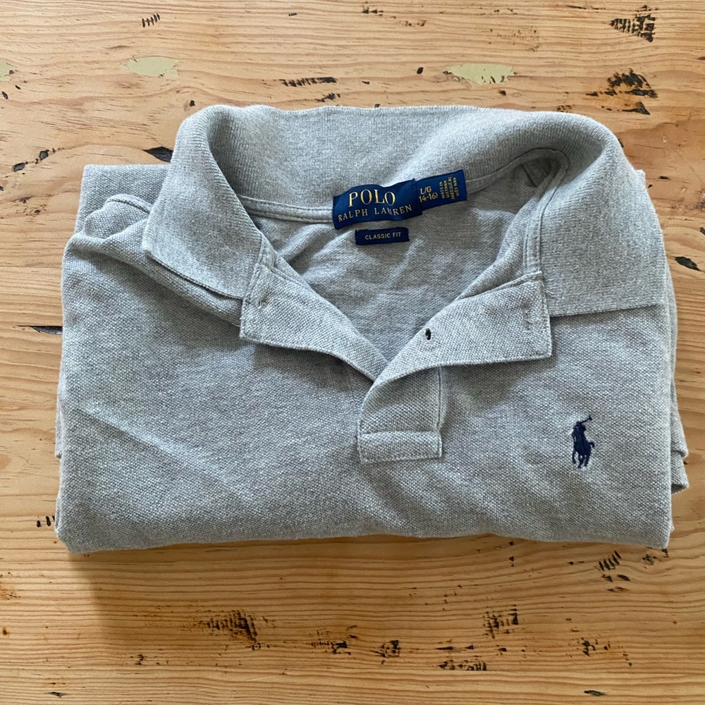 Polo size 14-16 boys grey classic fit